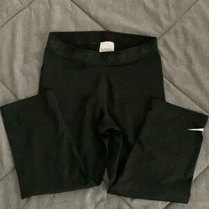 Nike Dri-Fit Crop Length Leggings